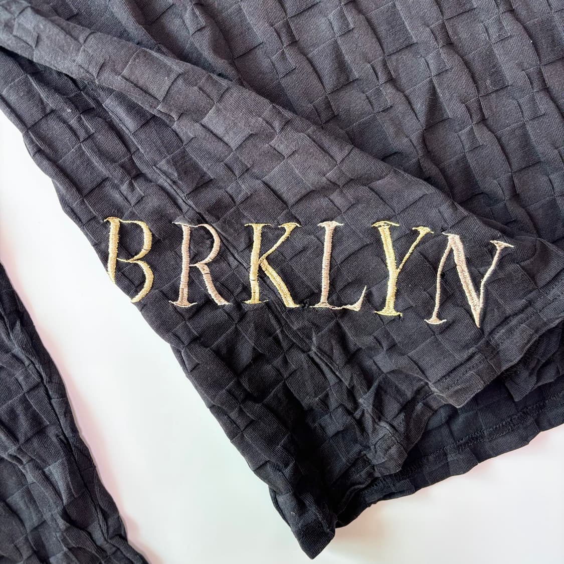 글라디에이트 브루클린 자수 엠보 롱슬리브 상품이미지4