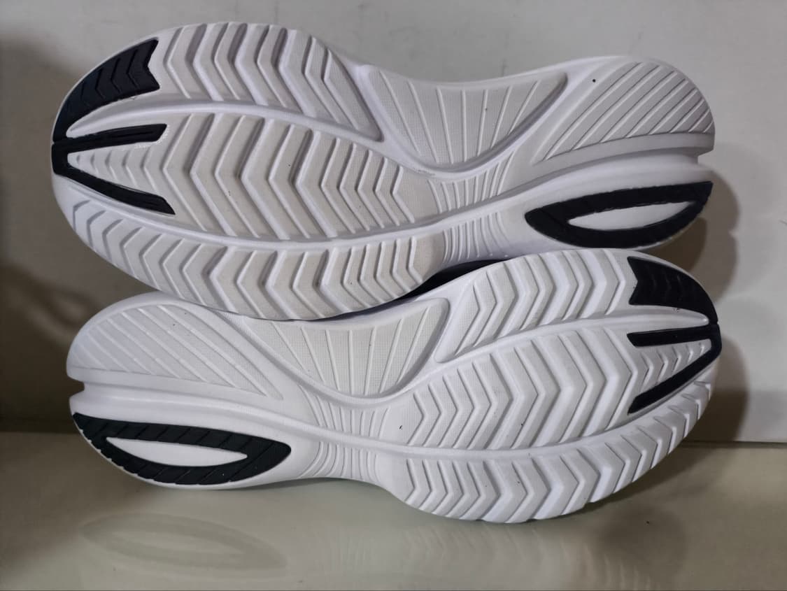 270mm 써코니 컨버전스 런닝화  상품이미지9