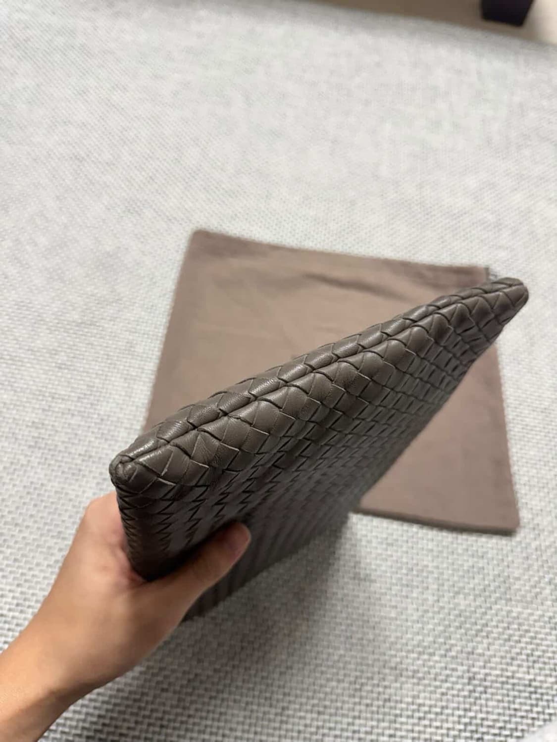 보테가배네타 인크레치아토 클러치 상품이미지4