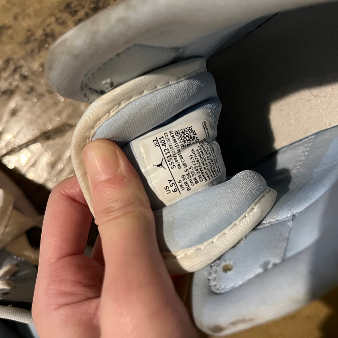 나이키 에어조던 1 미드 상품이미지8