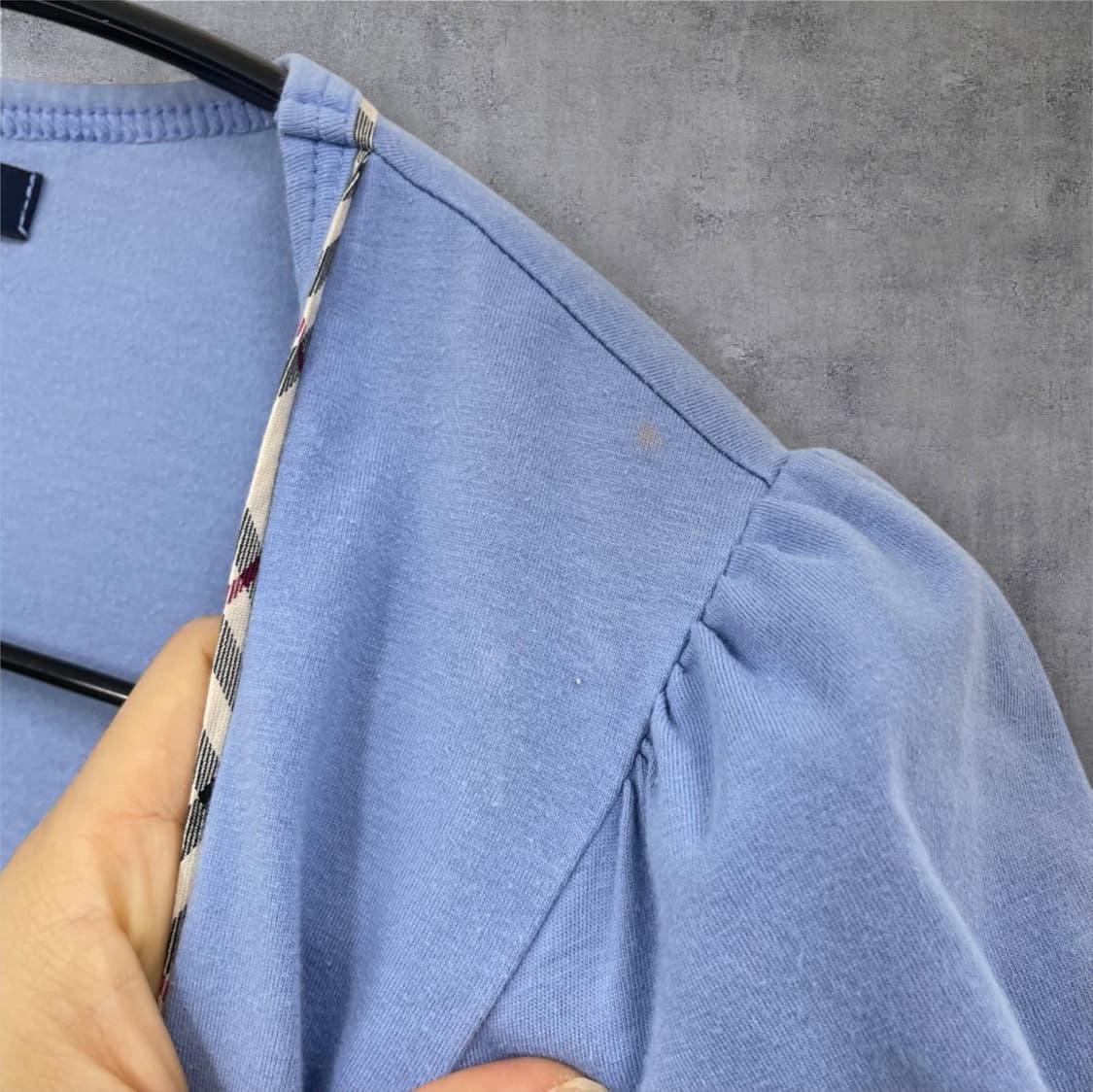 버버리 Burberry 스카이블루 U넥 캡소매 티셔츠 S 상품이미지7