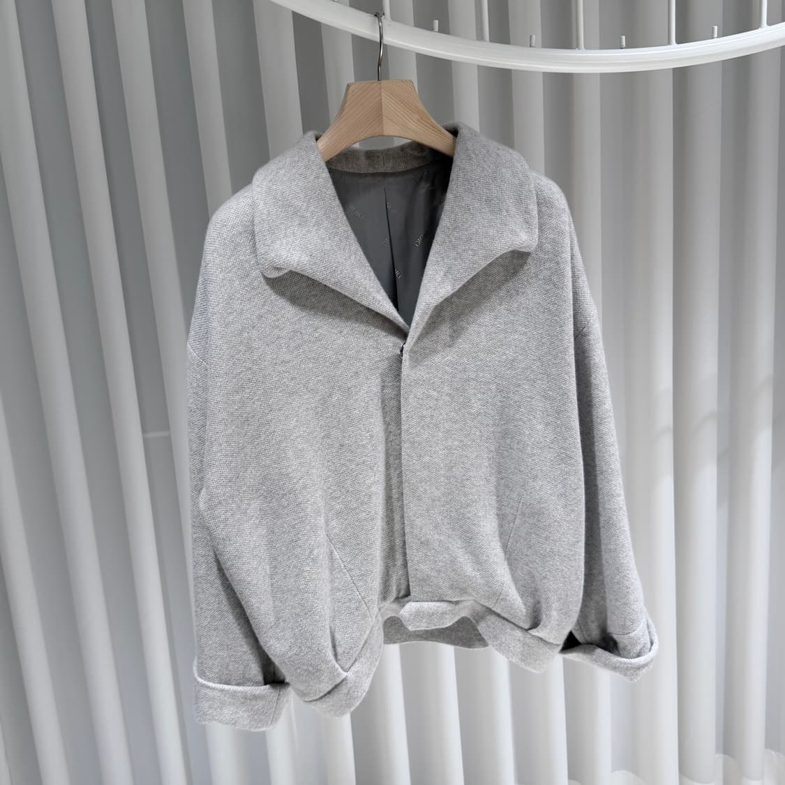 (A+/L) / 디올 캐시미어 니트 크롭 자켓 그레이 상품이미지3