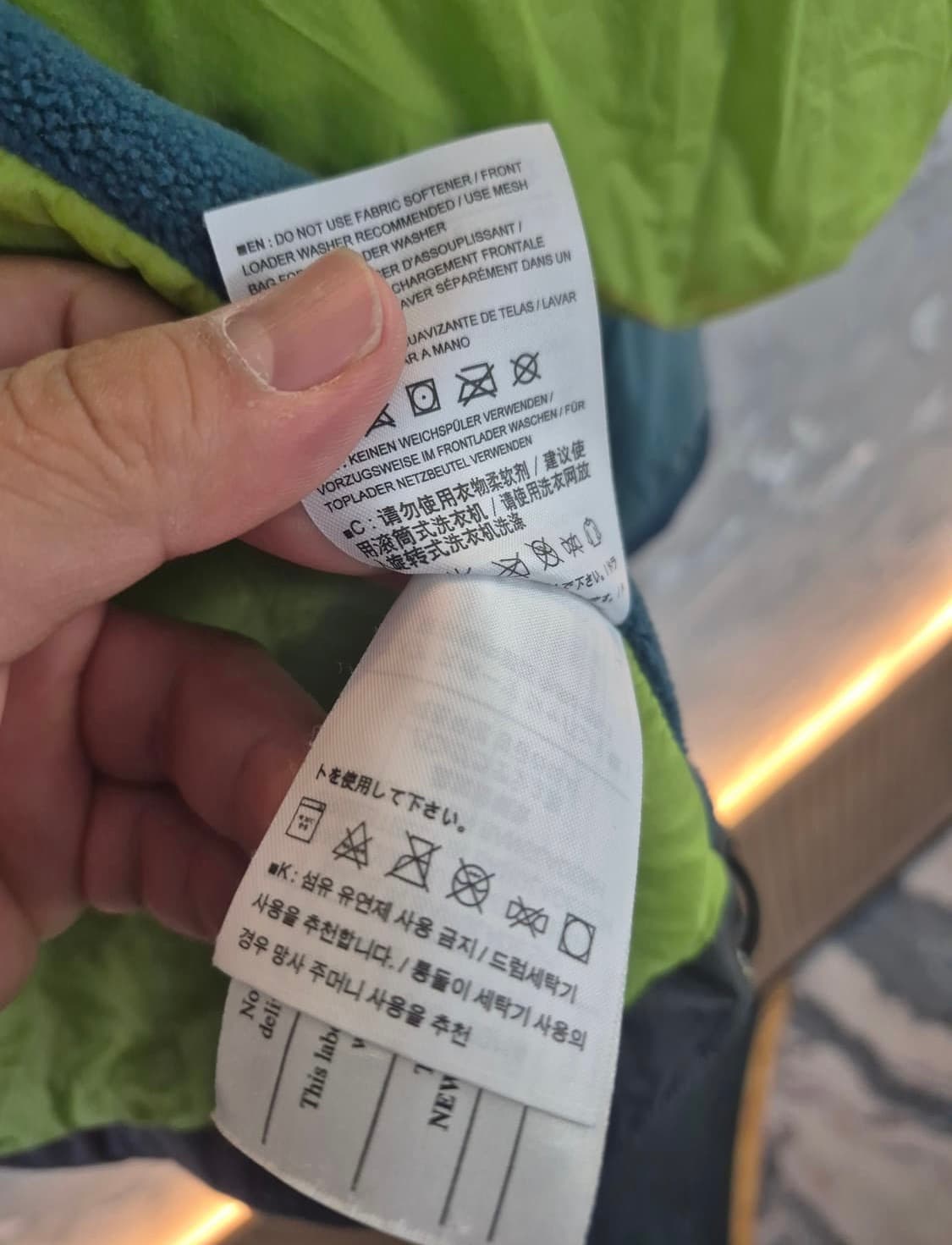 아크테릭스 ATOM LT 후디 95~100 판매합니다. 상품이미지7