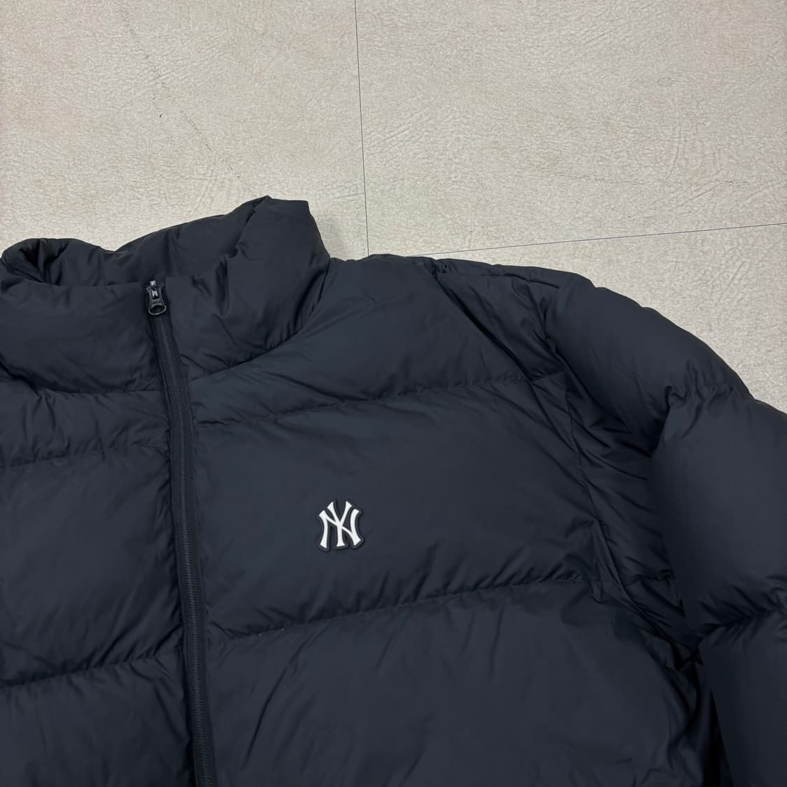 MLB 뉴욕양키스 빅로고 다운 패딩 상품이미지2