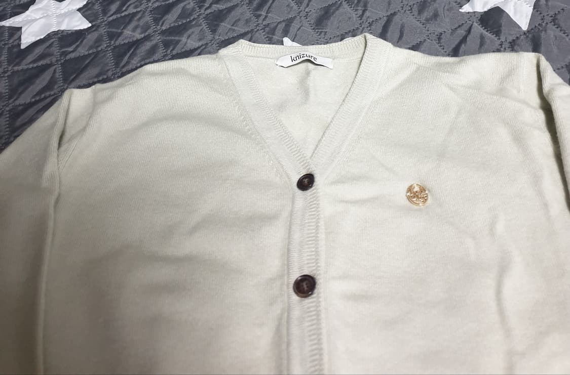 니주르 금장뱃지 세미크롭 가디건 라이트민트 (F) 상품이미지2