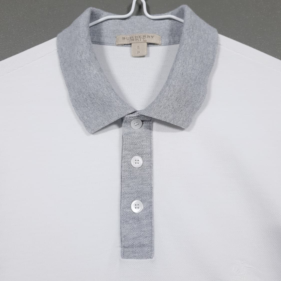 S) 버버리 크레스트 기사 로고 배색 반팔 카라티 폴로 피케 셔츠 화이트 상품이미지4