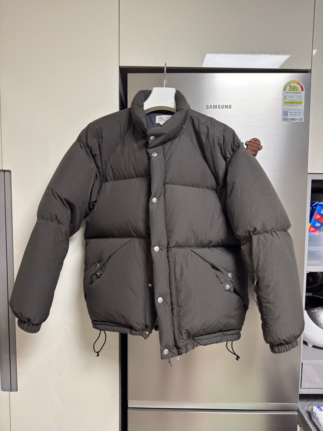 Ends and means 다운 자켓 L african black 상품이미지1