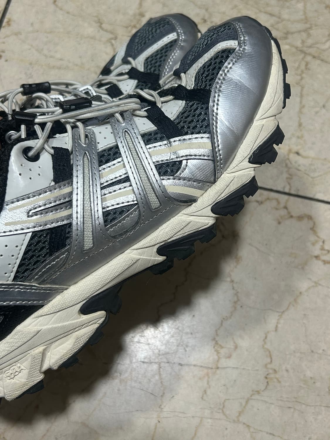 아식스 젤소노마 15-50 언리미티드 스틸그레이 상품이미지2