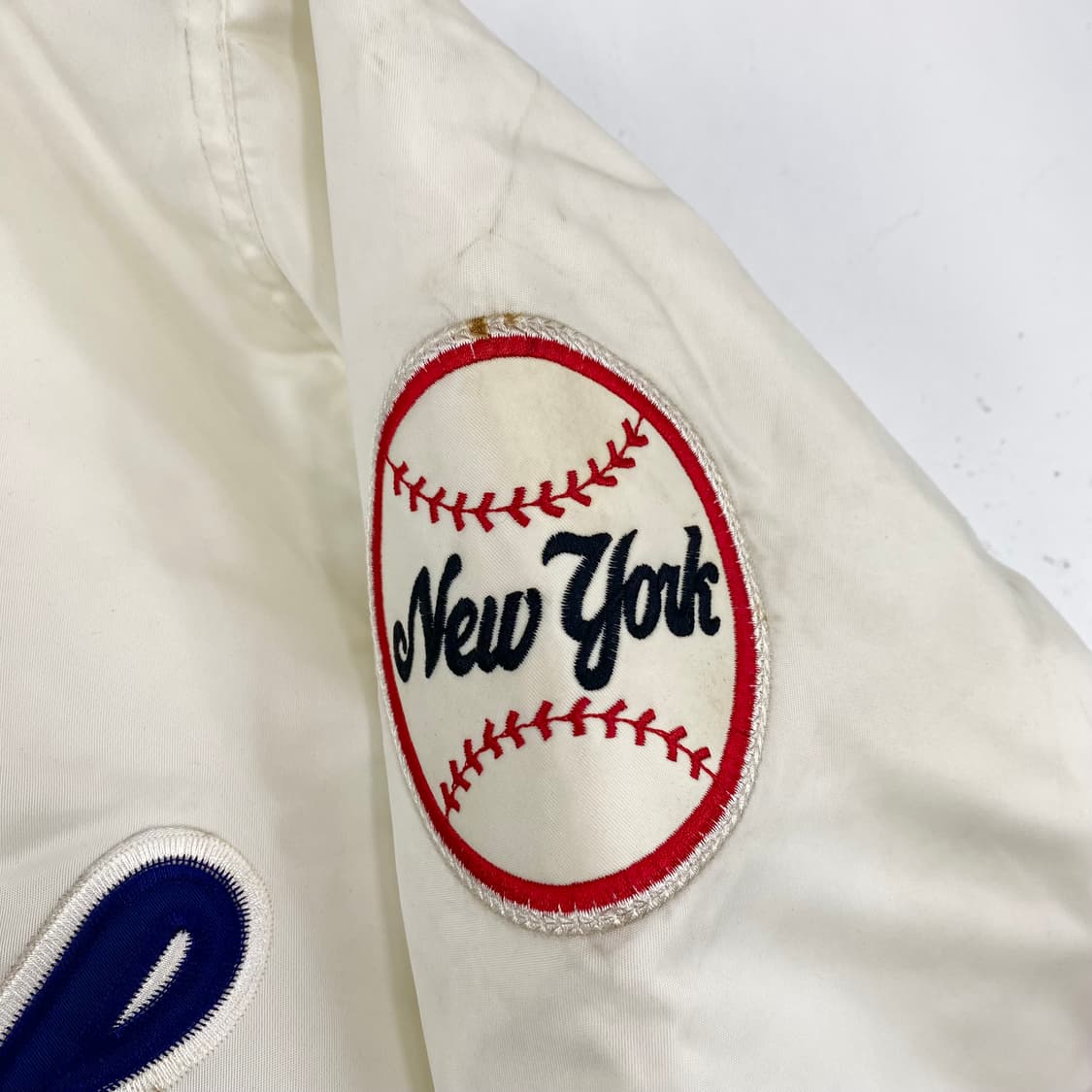 로고어틀레틱 MLB 뉴욕 양키스 자수 빅로고 바시티 점퍼 (105) 상품이미지5