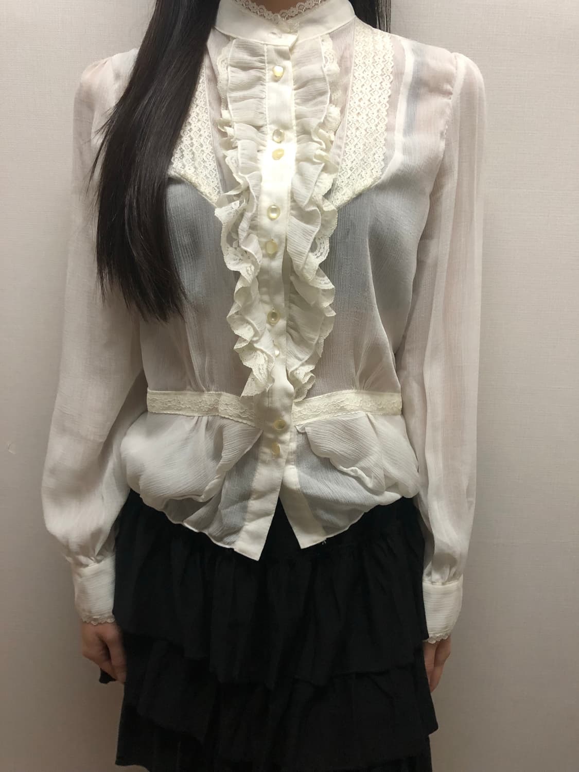 빈티지 화이트 프릴 블라우스 상품이미지1