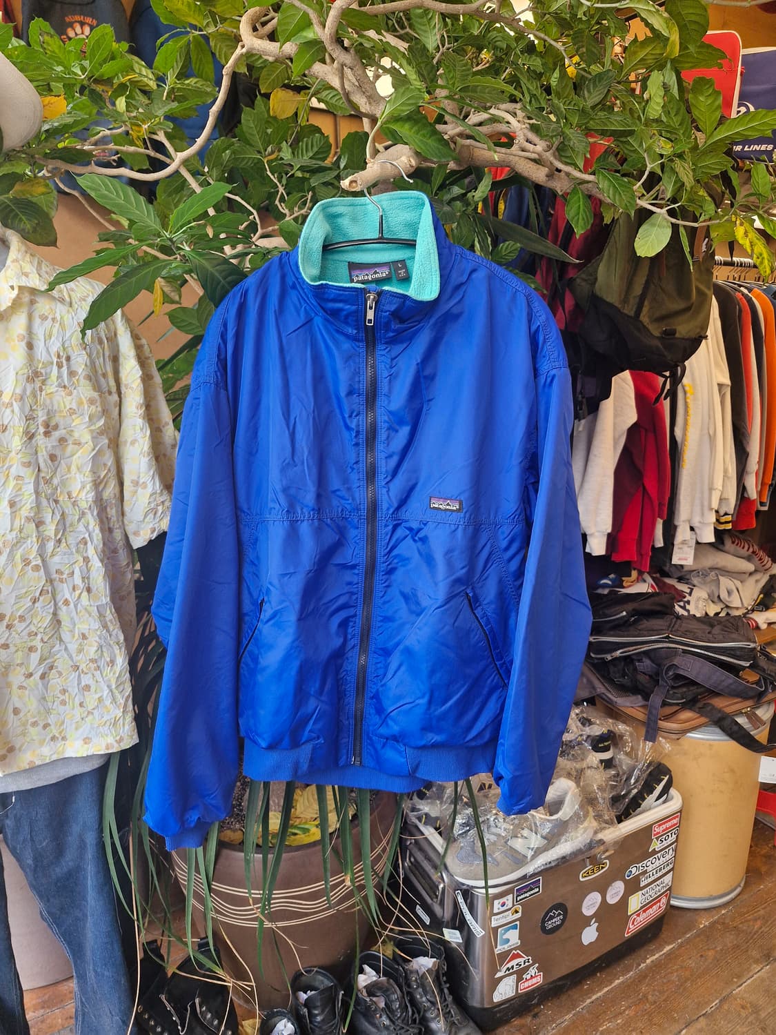 Z-286 파타고니아 쉘드 신칠라 봄버 웜업 자켓  상품이미지1