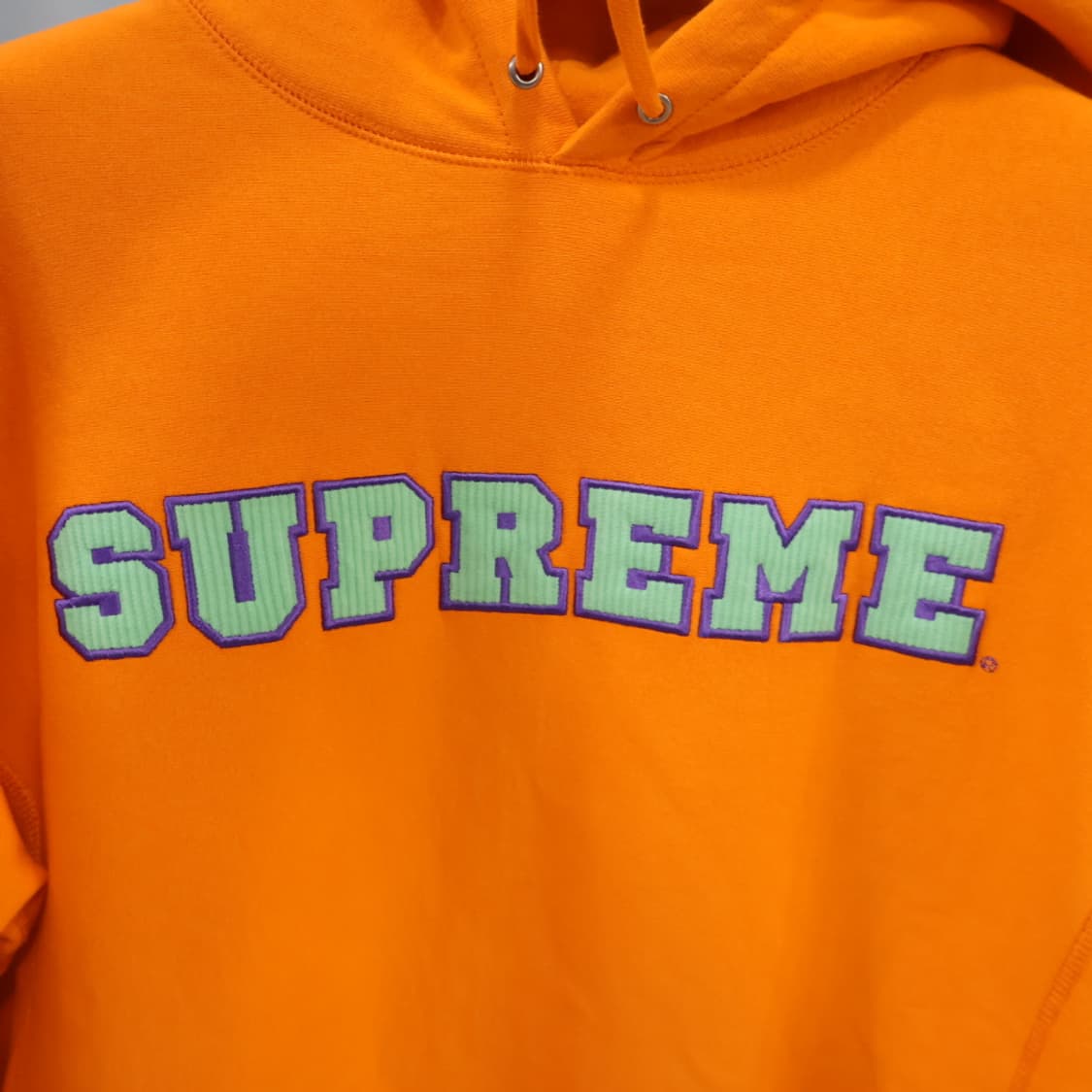 슈프림 코드 컬리지에이트 로고 오렌지 후드티 L/105 상품이미지5