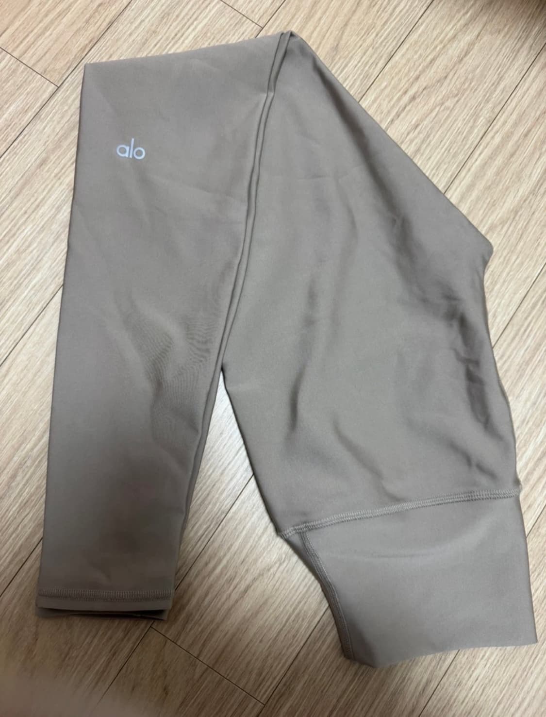알로 레깅스 S 다크베이지 상품이미지1