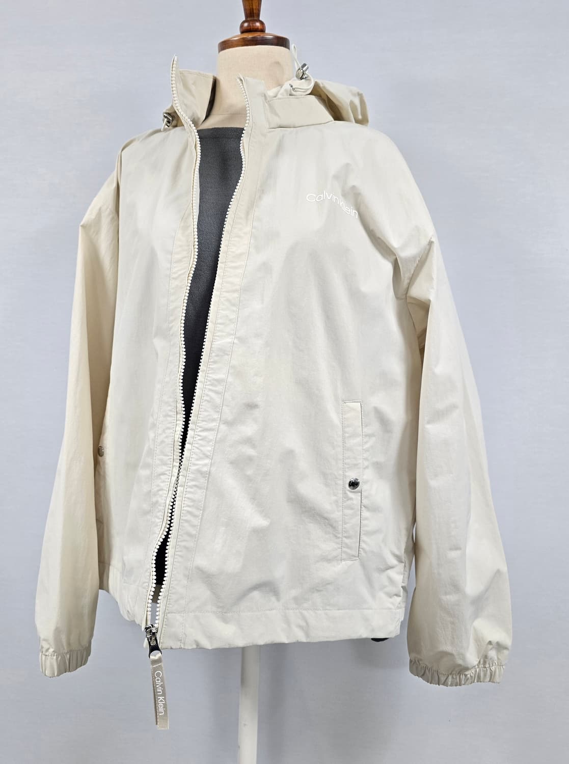 캘빈클라인 25FW 바람막이 아이보리 자켓 L 상품이미지6