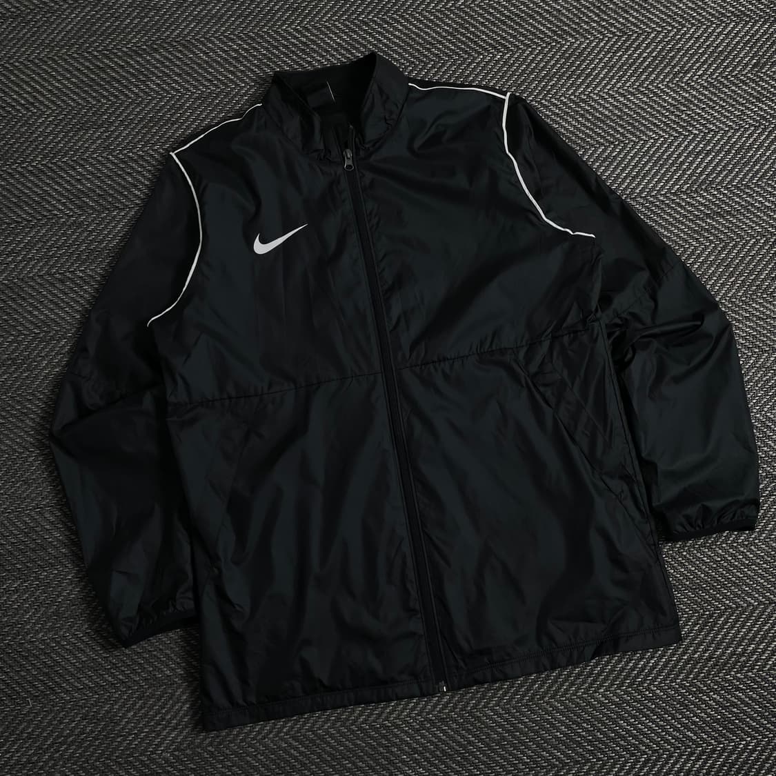 나이키 스우시 블랙 라이닝 바람막이 자켓y 3116 상품이미지1