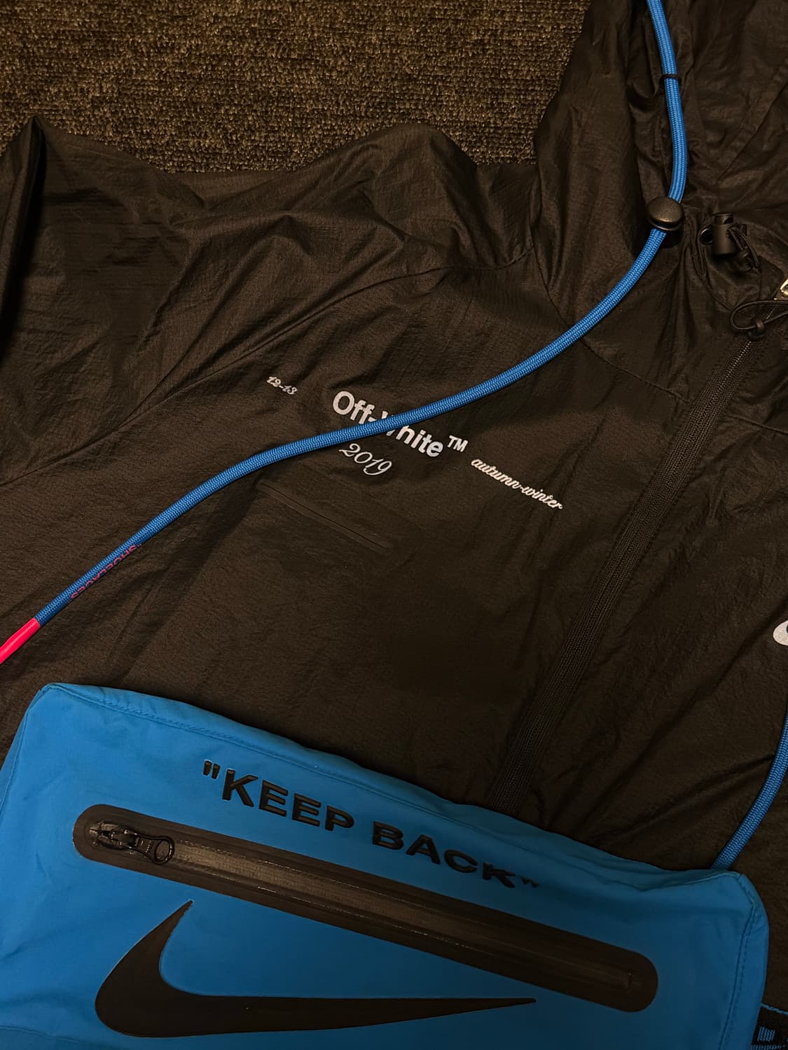 [L] 오프화이트 나이키 NRG 바람막이 가방세트 상품이미지2