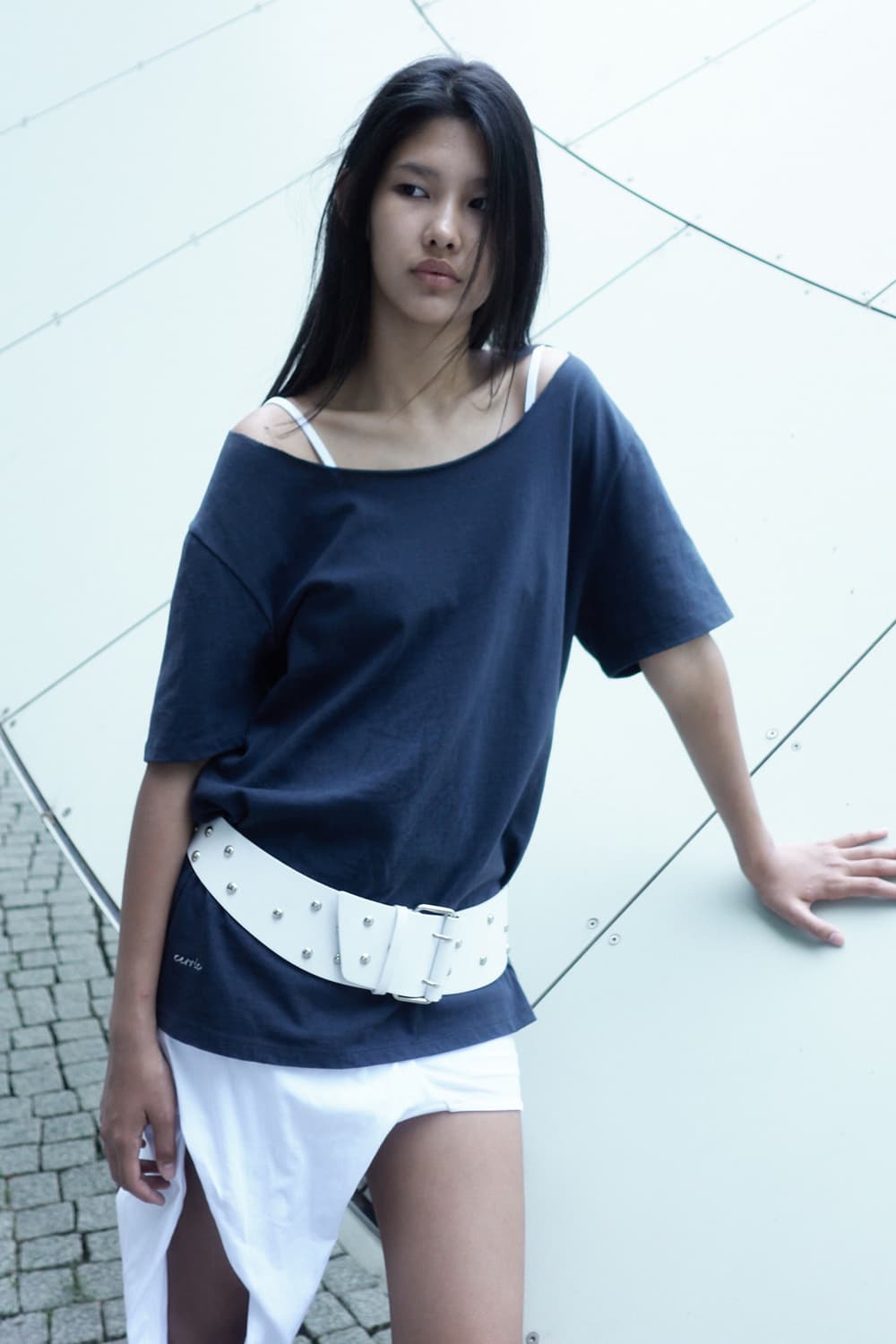 cerric 세릭 one shoulder loose top 오프숄더 탑 상품이미지1