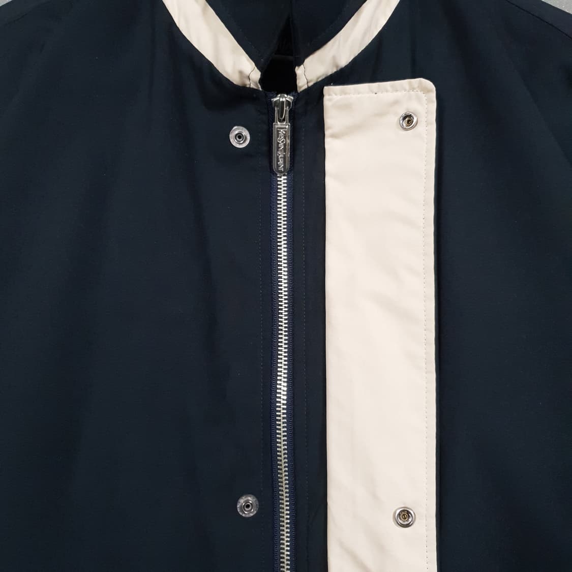 실측 XL) YSL 입생로랑 빅포켓 버튼 폴리쉘 블루종 자켓 블랙 상품이미지5