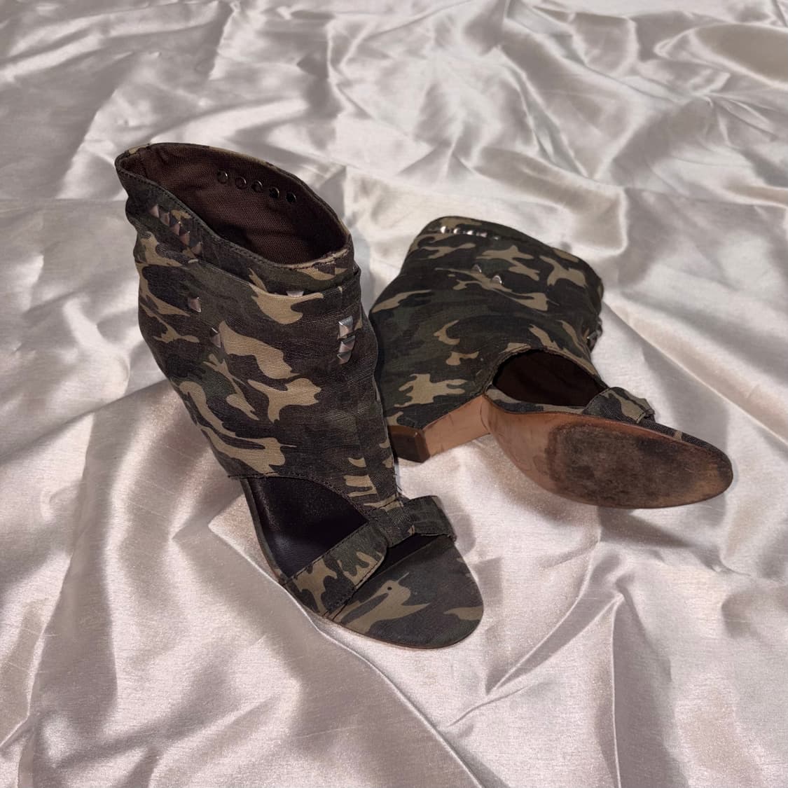 Ash camo pattern heels 상품이미지3