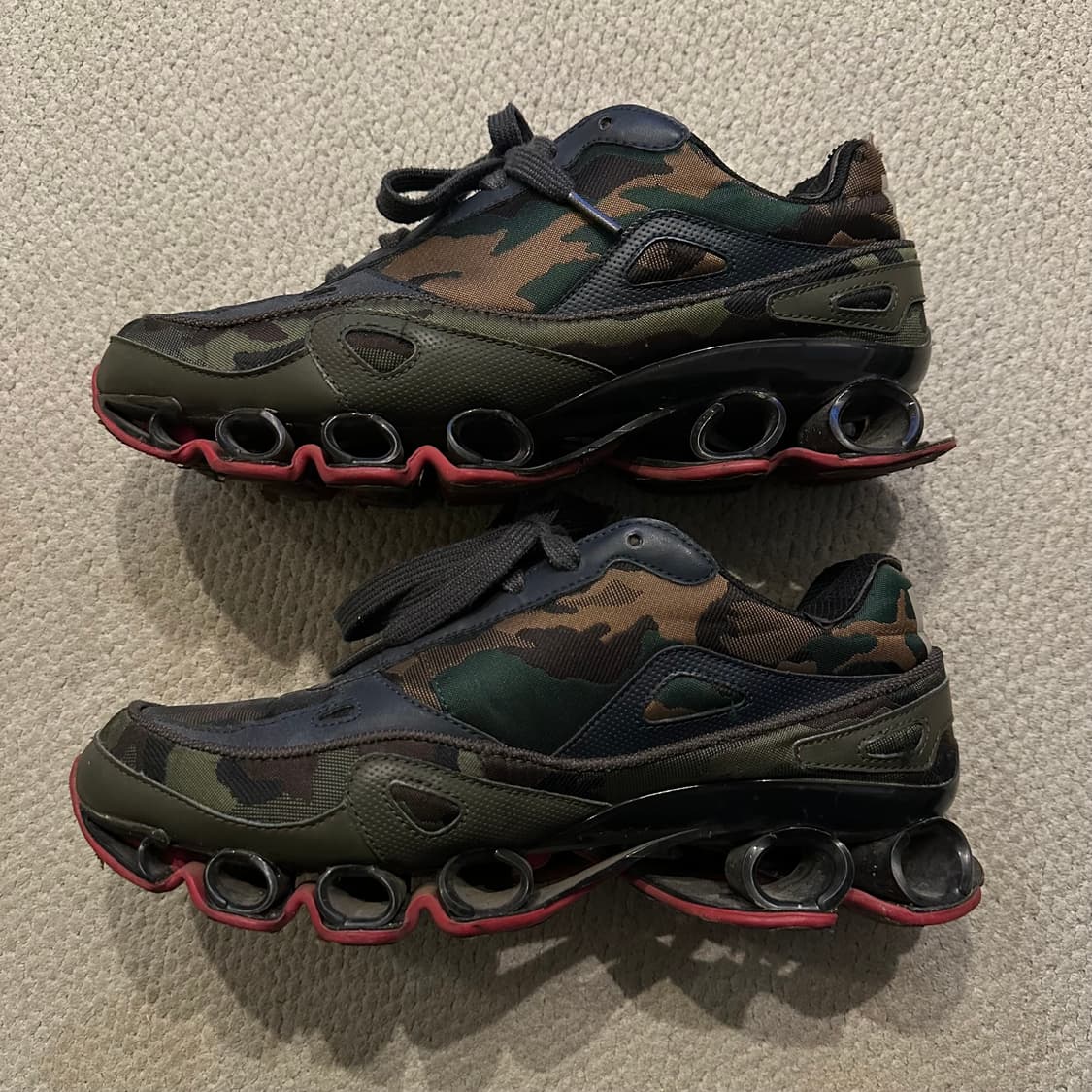 Raf Simons 라프 시몬스 카모 바운스 스니커즈 상품이미지9