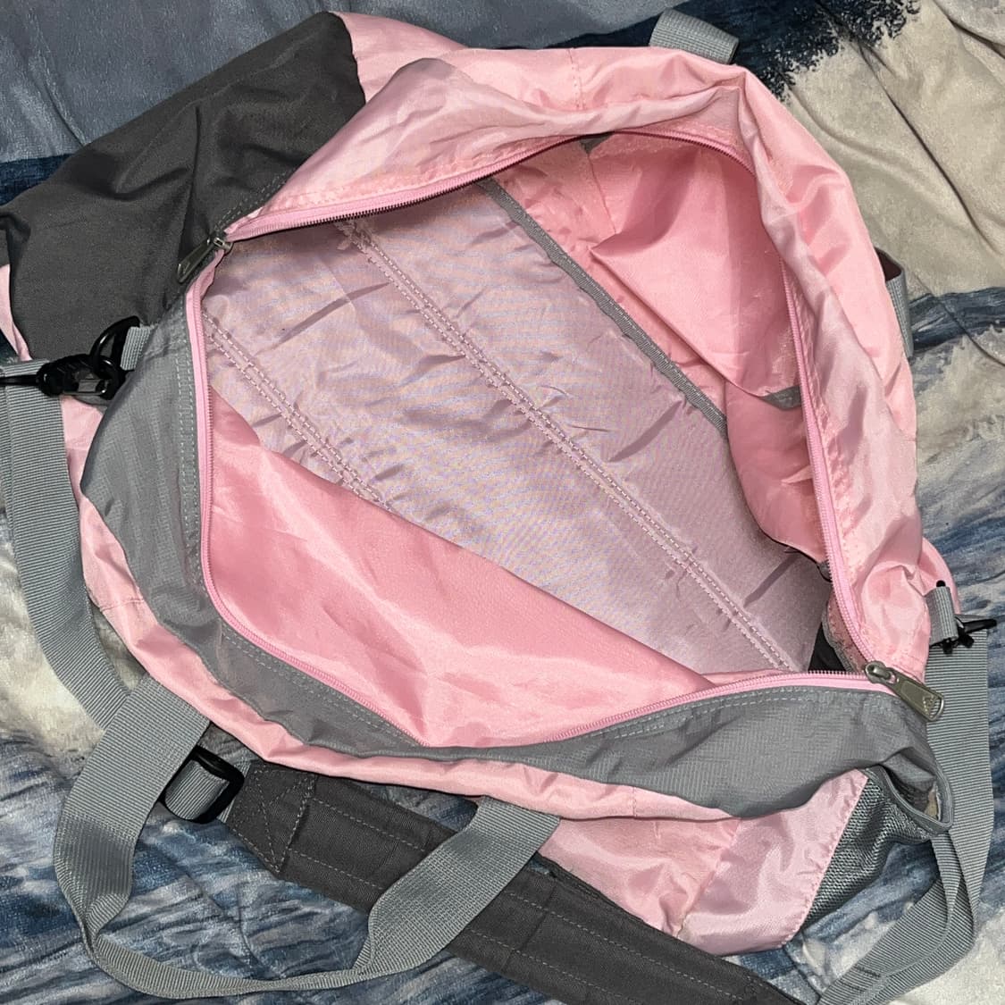 Adidas Grey&Pink sport duffel bag 상품이미지2