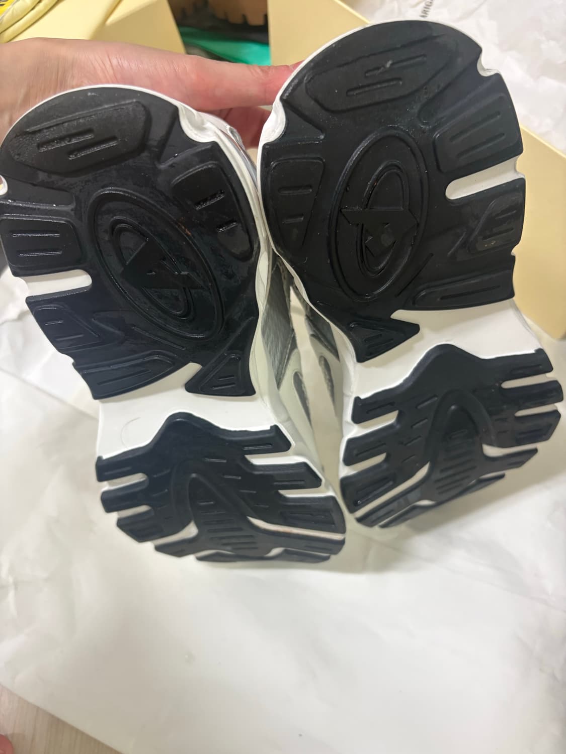 악셀 아리카토 마라톤 러너 스니커즈 93036  / EU37 (240) 상품이미지7