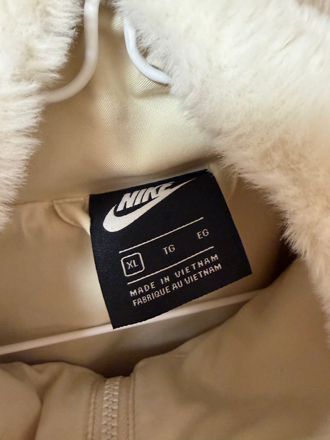 나이키 스우시 퍼 자켓 (여성용) 상품이미지3