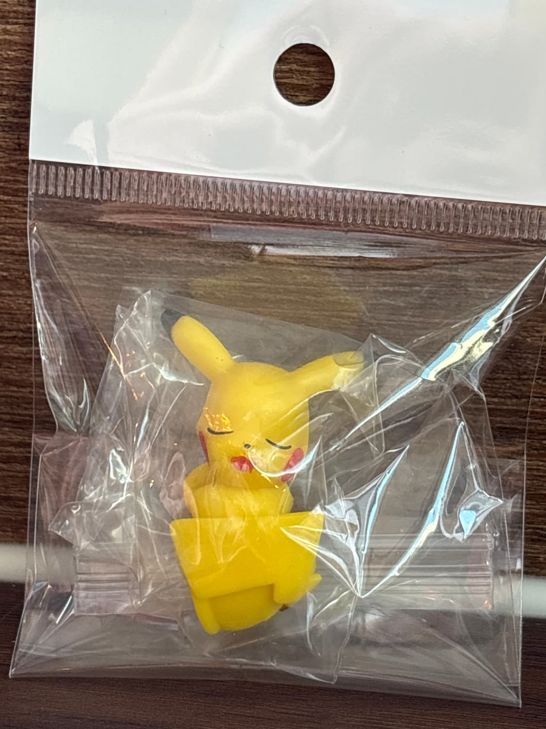 포켓몬스터 케이블 보호캡 피카츄 상품이미지1