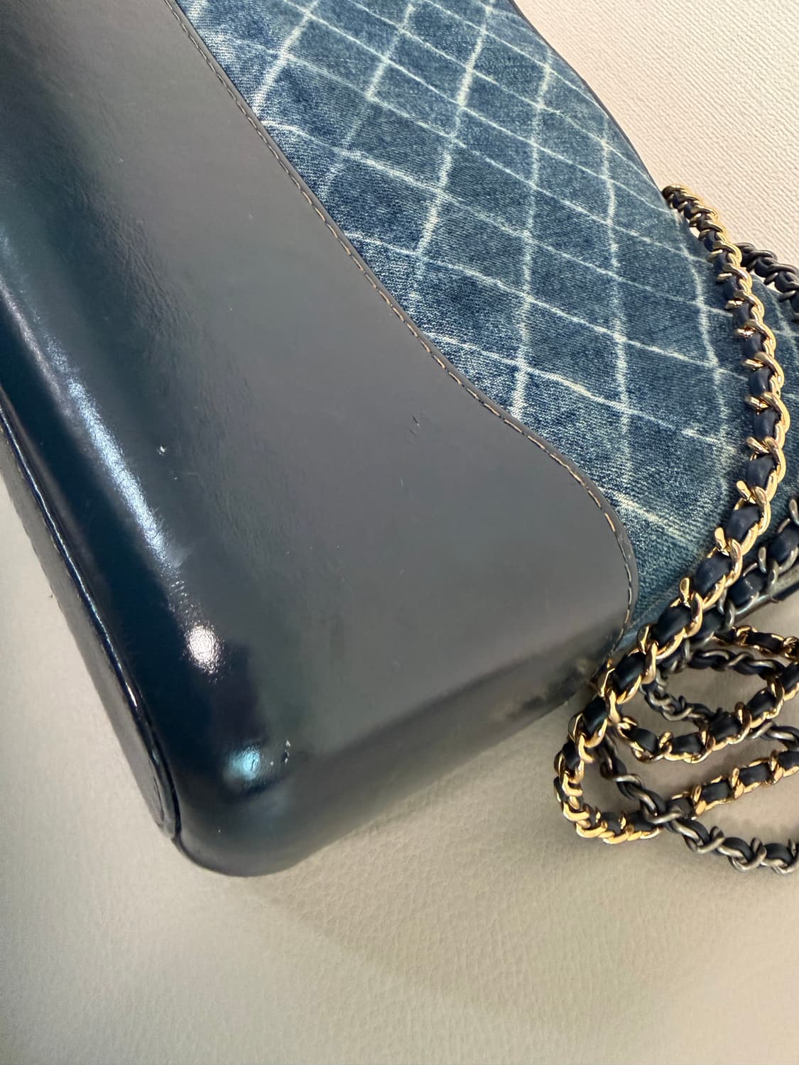 샤넬 가브리엘 데님 호보백 미듐 상품이미지7