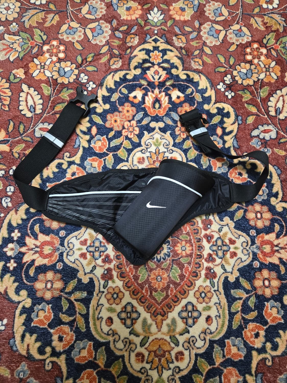  [NIKE] 나이키 하이드레이션 러닝 벨트 (물병 수납 힙색) 상품이미지1