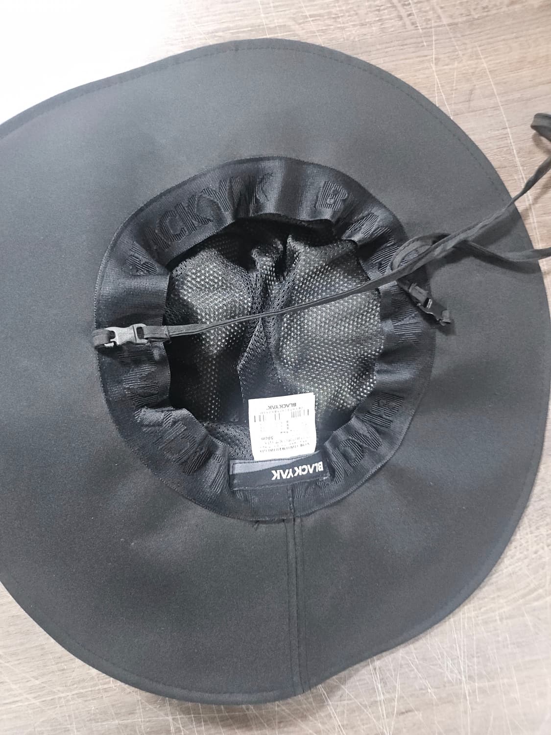 블랙야크 남녀공용 알파인챌린져햇GTX 간절기 고어텍스 방수 햇 모자 상품이미지4