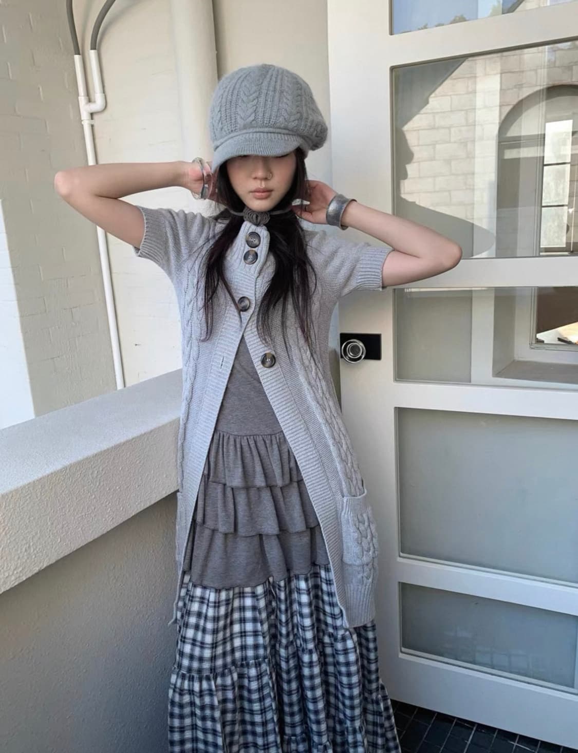 [ang:project] 그레이 반하이넥 버튼 니트 상품이미지1