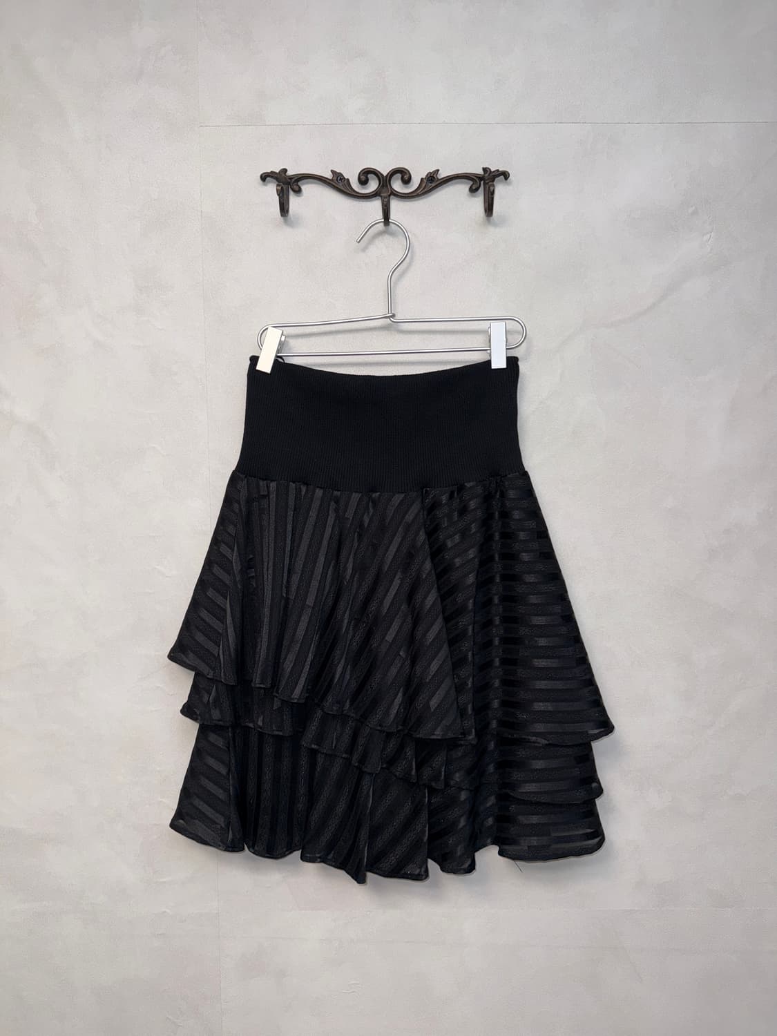 Black stripe ruffle layered banding sk 상품이미지3