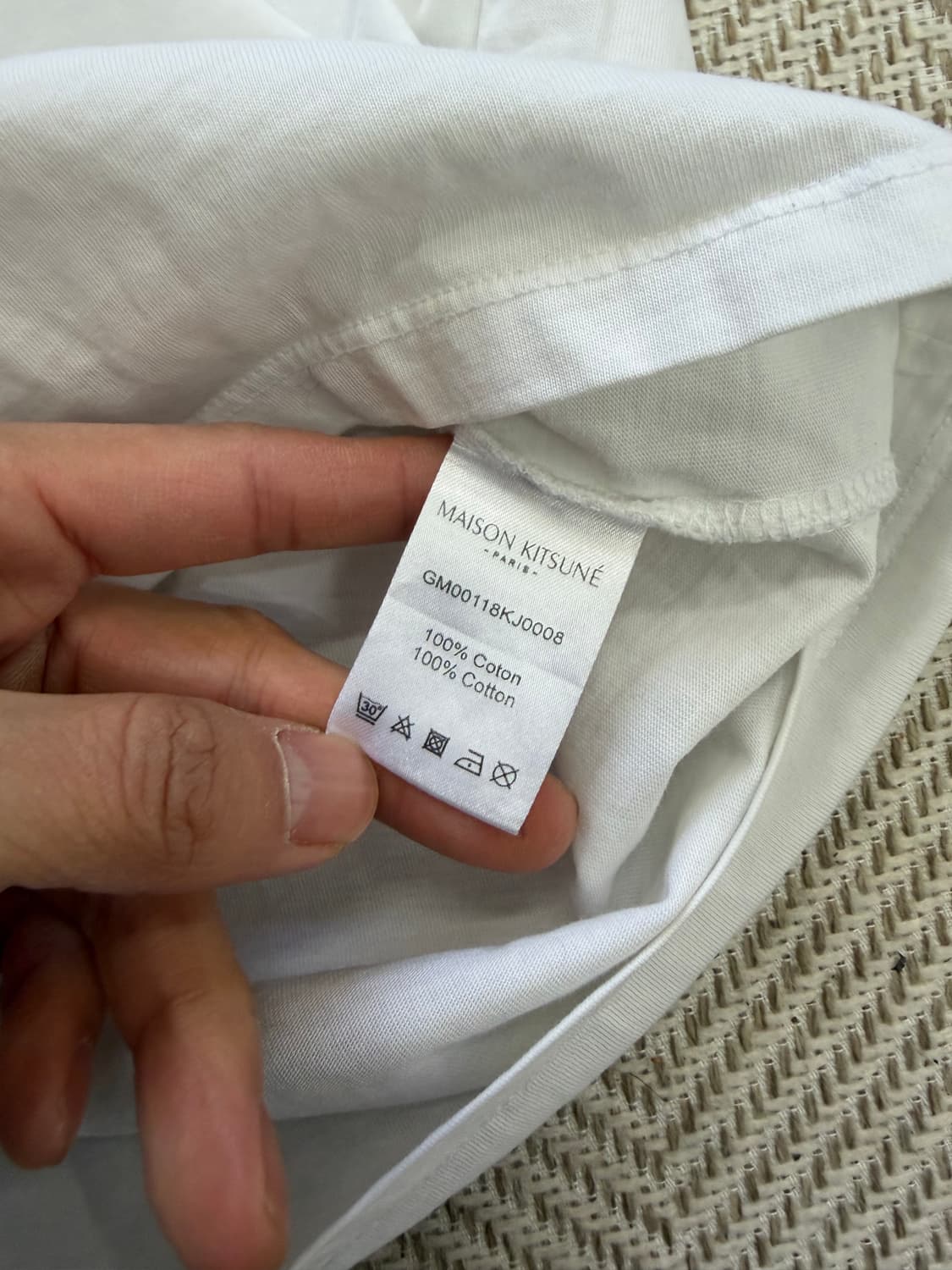 정품) 메종키츠네 남성 반팔티 L 상품이미지7