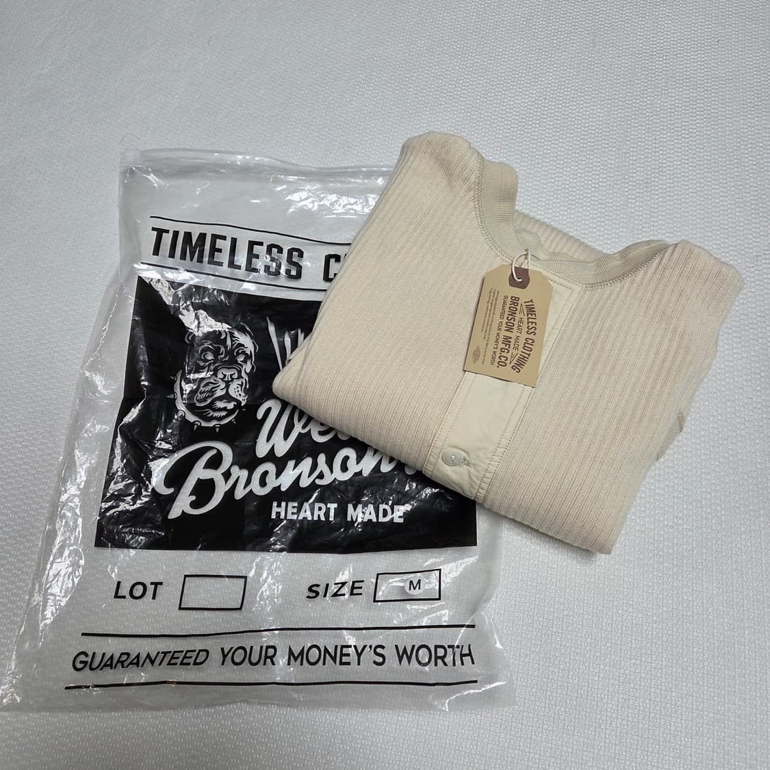 브론슨 헤비웨이트 긴팔티샤츠 새상품 상품이미지2