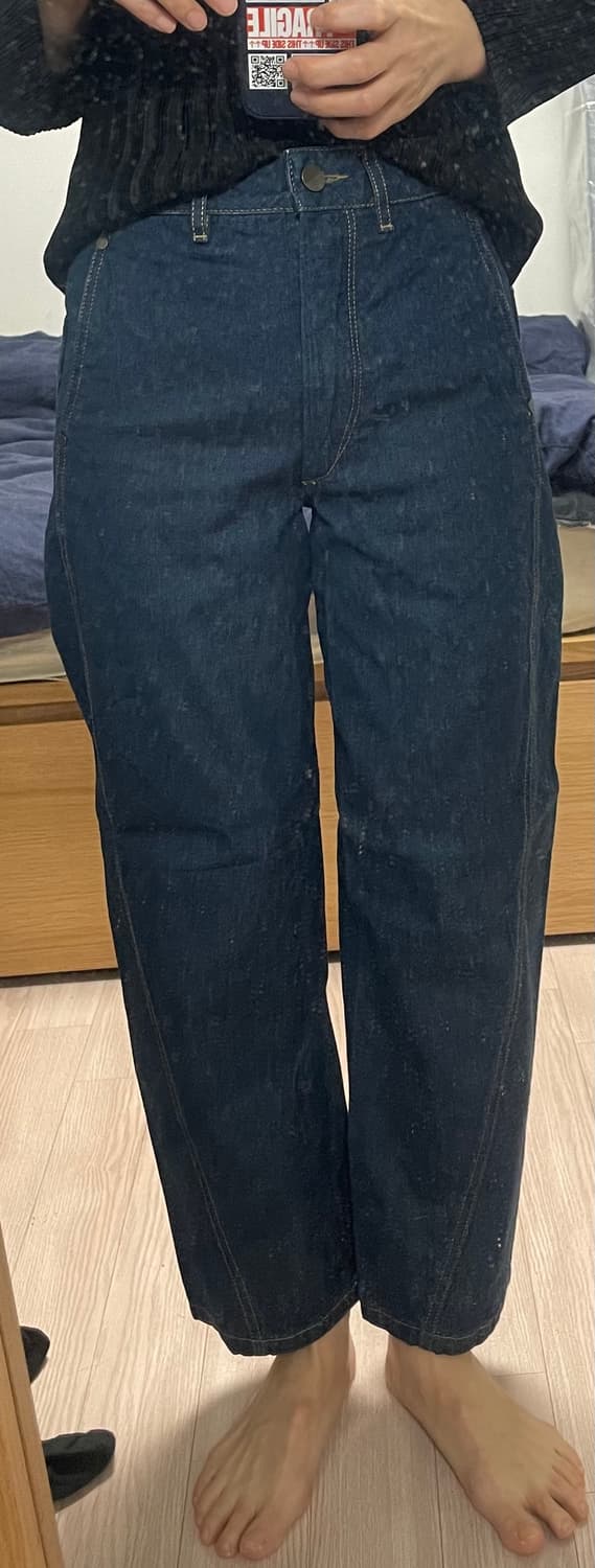 르메르 크롭 트위스트 인디고데님팬츠 34 상품이미지3