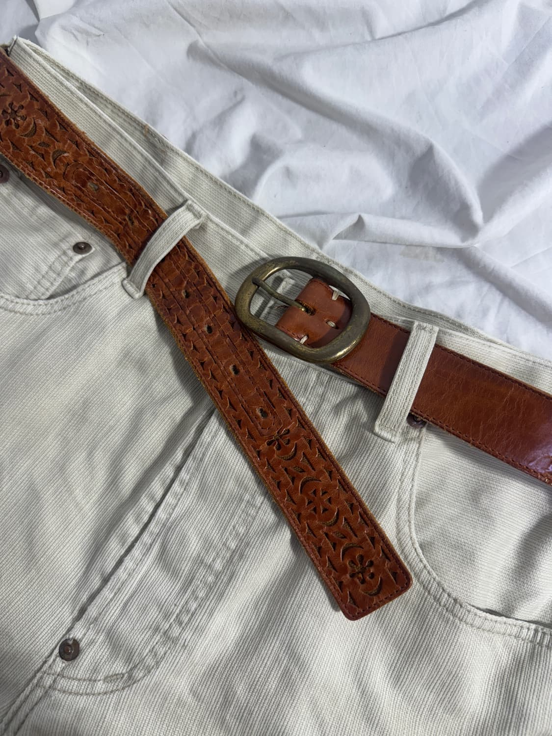 빈티지 플로럴 펀칭 레더 벨트 웨스턴 상품이미지3