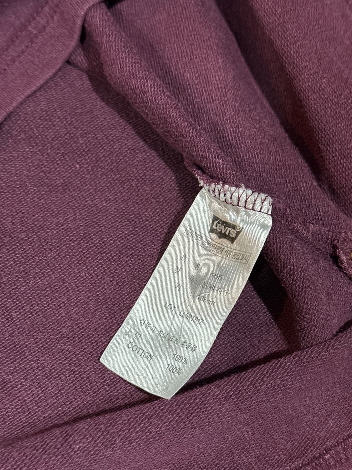 리바이스 버건디 프린팅 패치 스웻셔츠 상품이미지3