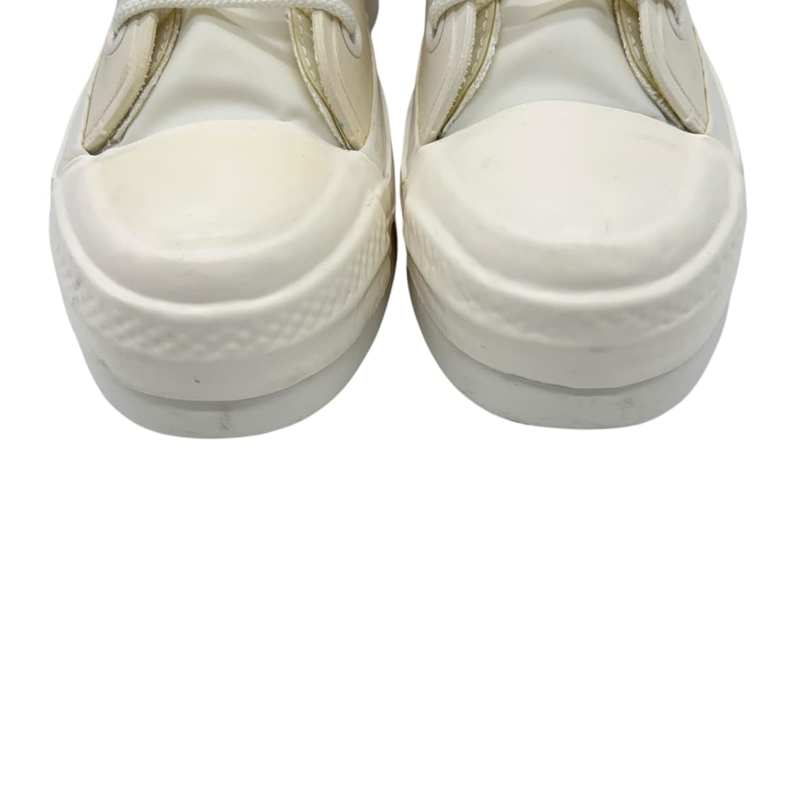 235 컨버스 x 엠부쉬 척 70 하이 화이트 상품이미지5