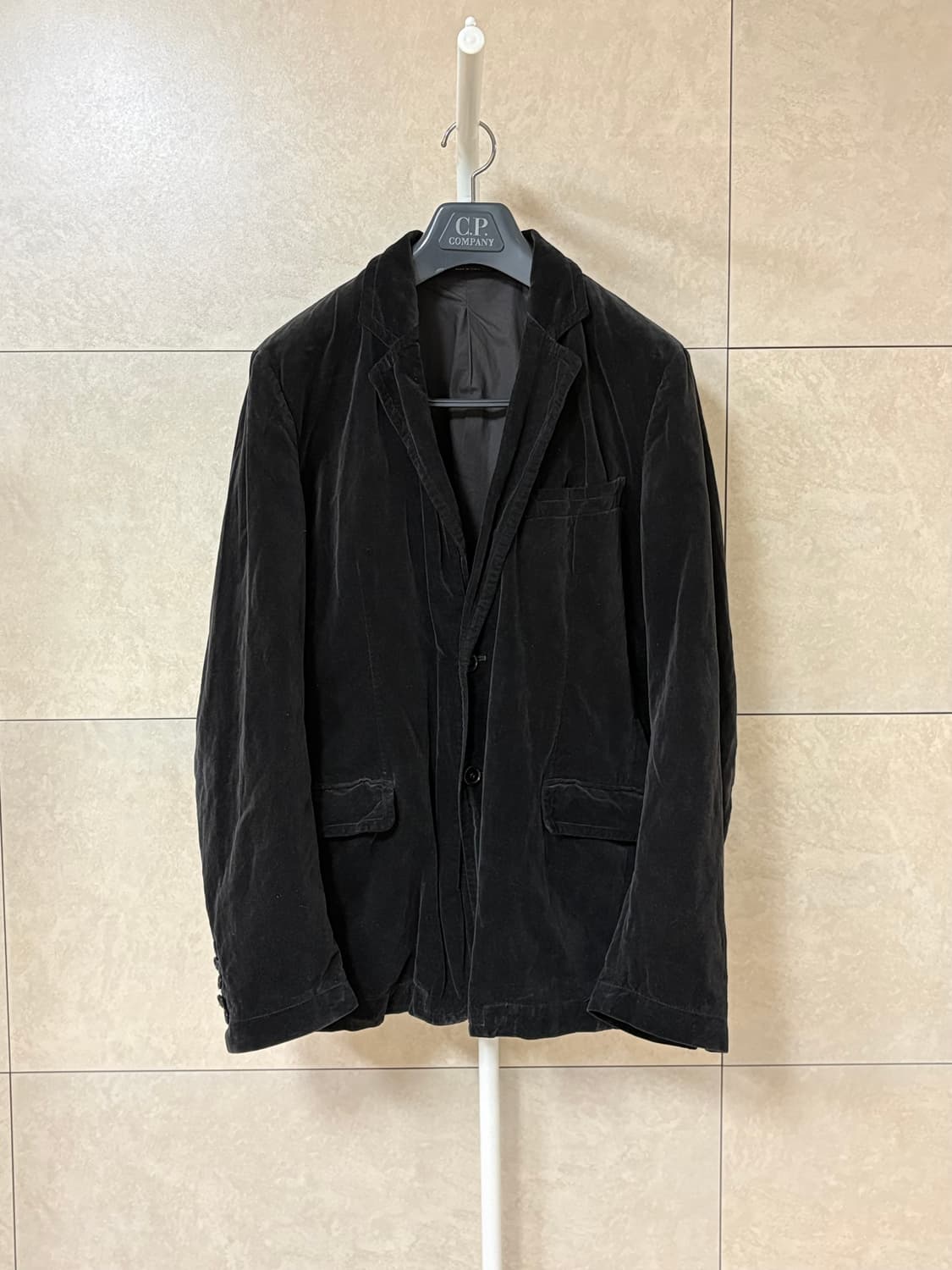 CP컴퍼니 벨벳 블레이저 상품이미지1