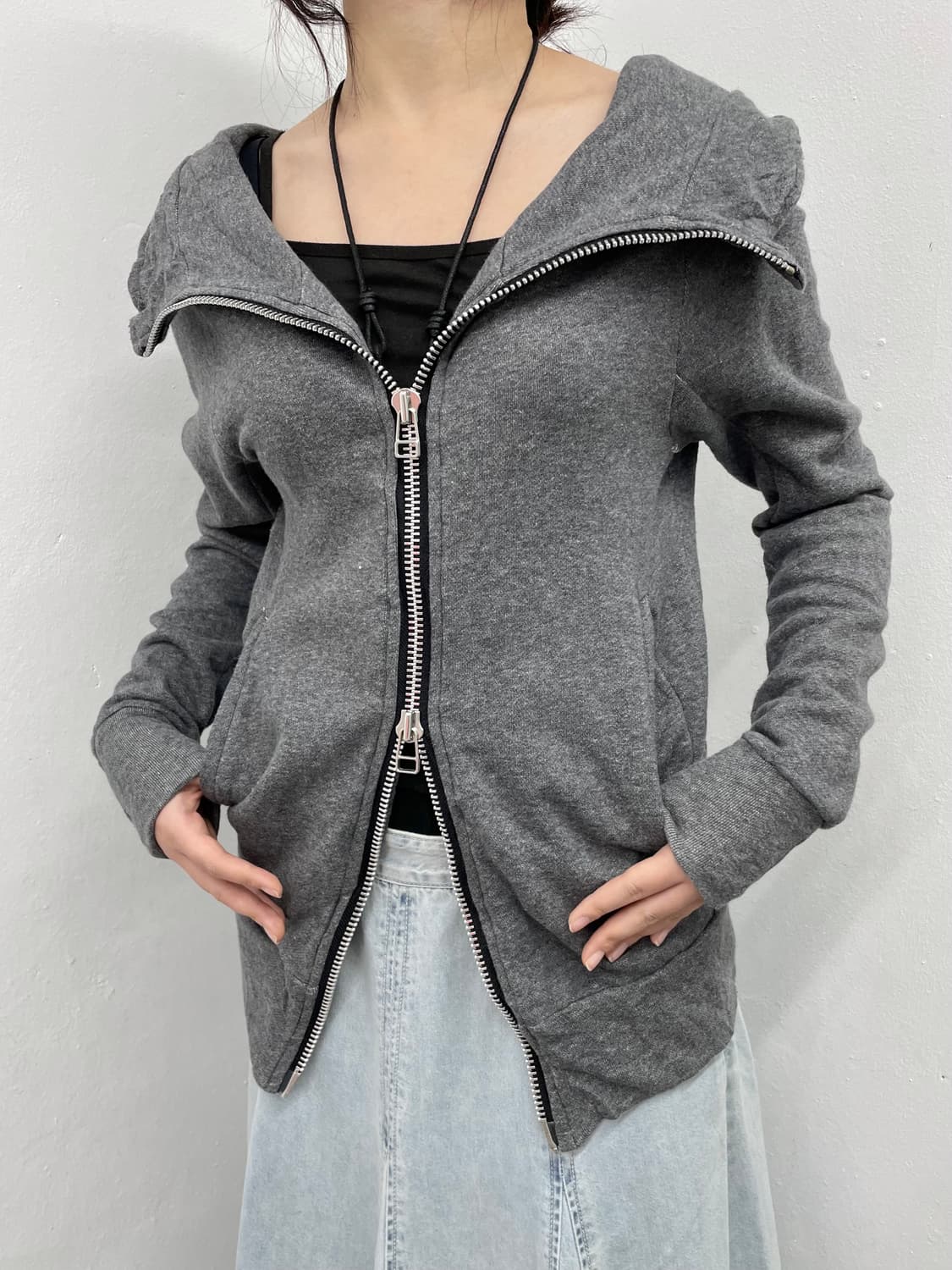 차콜 하이넥 투웨이 후드집업 상품이미지1