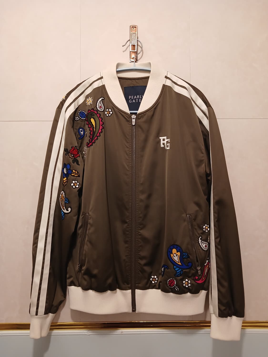 파리게이츠 정품 여성 집업 점퍼 1 사이즈 상품이미지1