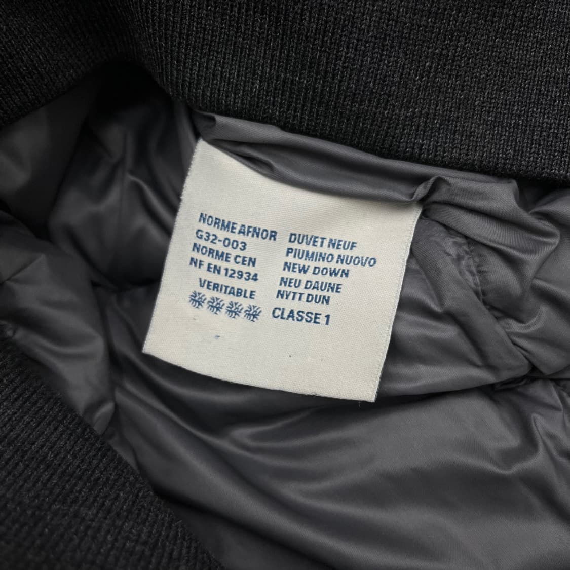  몽클레어 그레이 나그랑 딥올리브 패딩 자켓 ( 동일 중고매물 100만원 상품이미지8