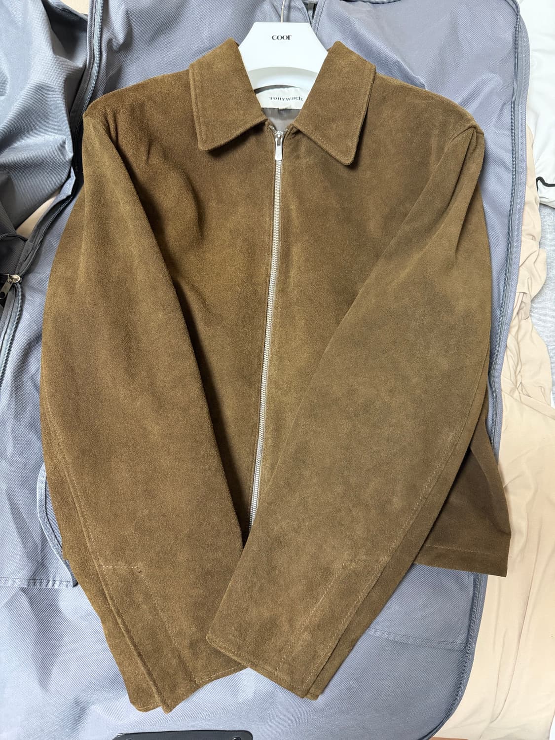 토니웩 스웨이드 자켓 판매합니다 상품이미지1