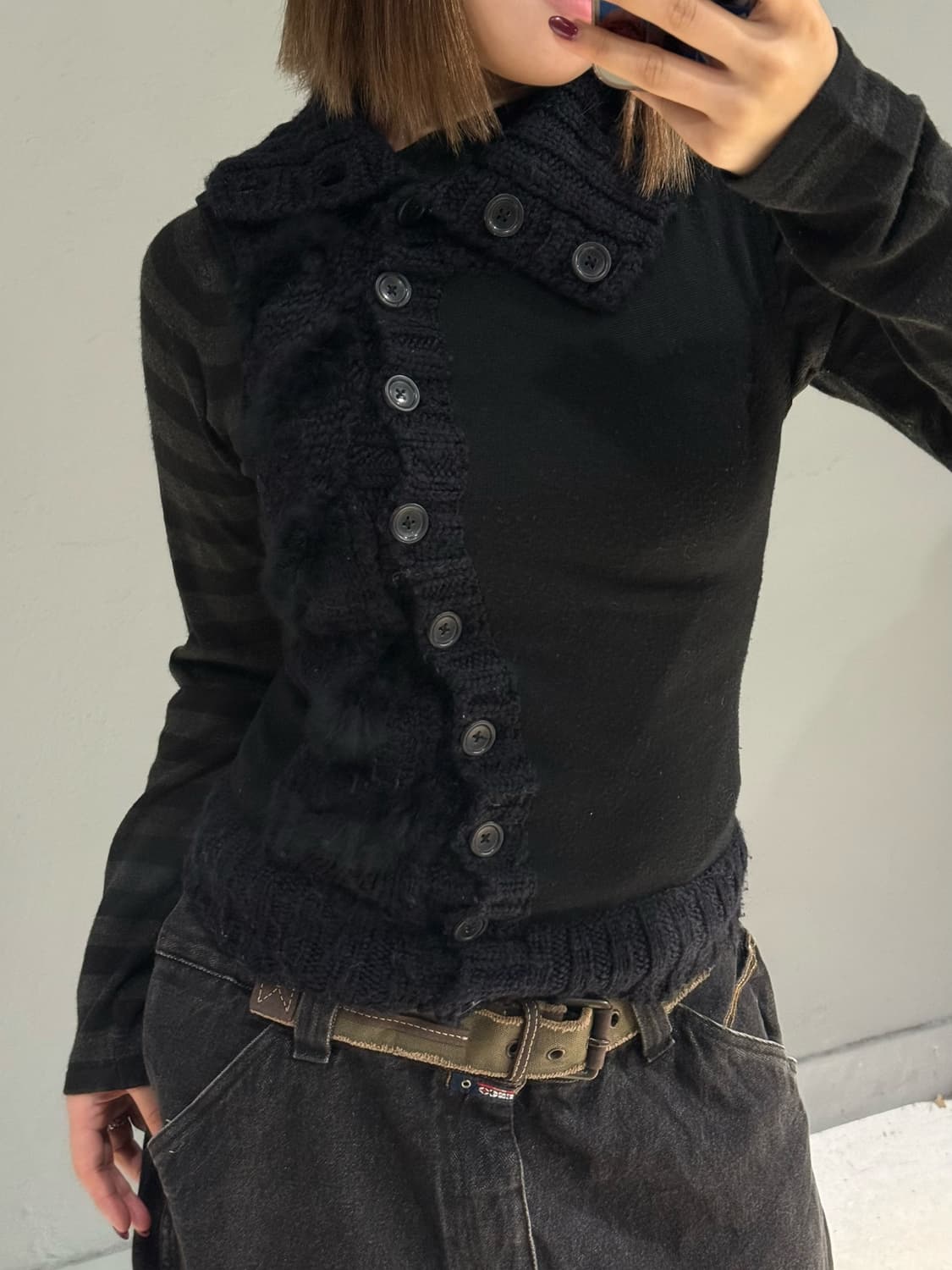 high-neck sideline button-up vest 상품이미지1