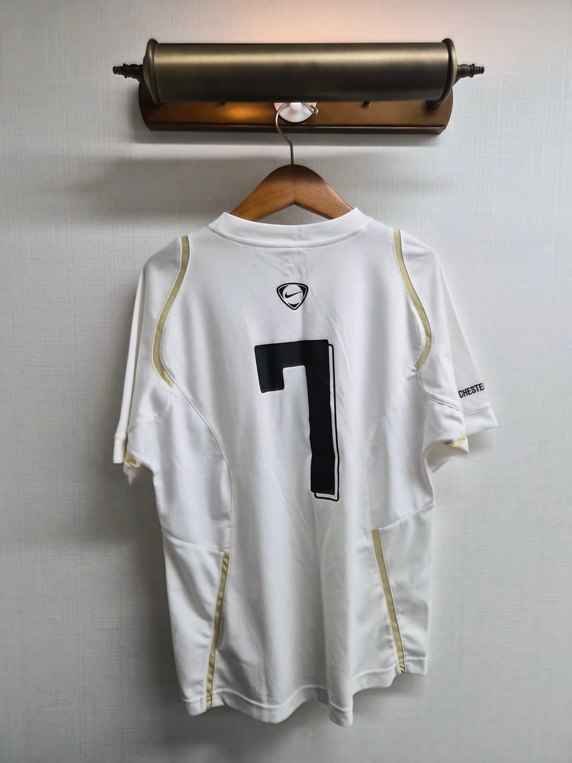 M/100) 나이키 0607 맨유 어웨이 트레이닝 탑 팝니다 상품이미지2