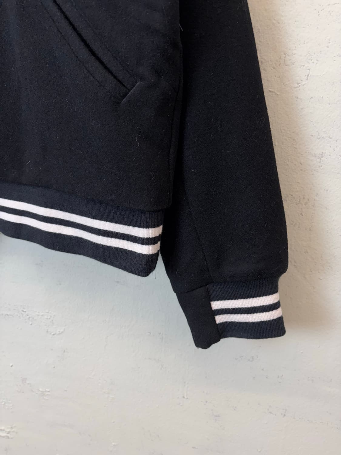 나이키 NSW 어센틱 스우시 바시티 자켓 상품이미지3