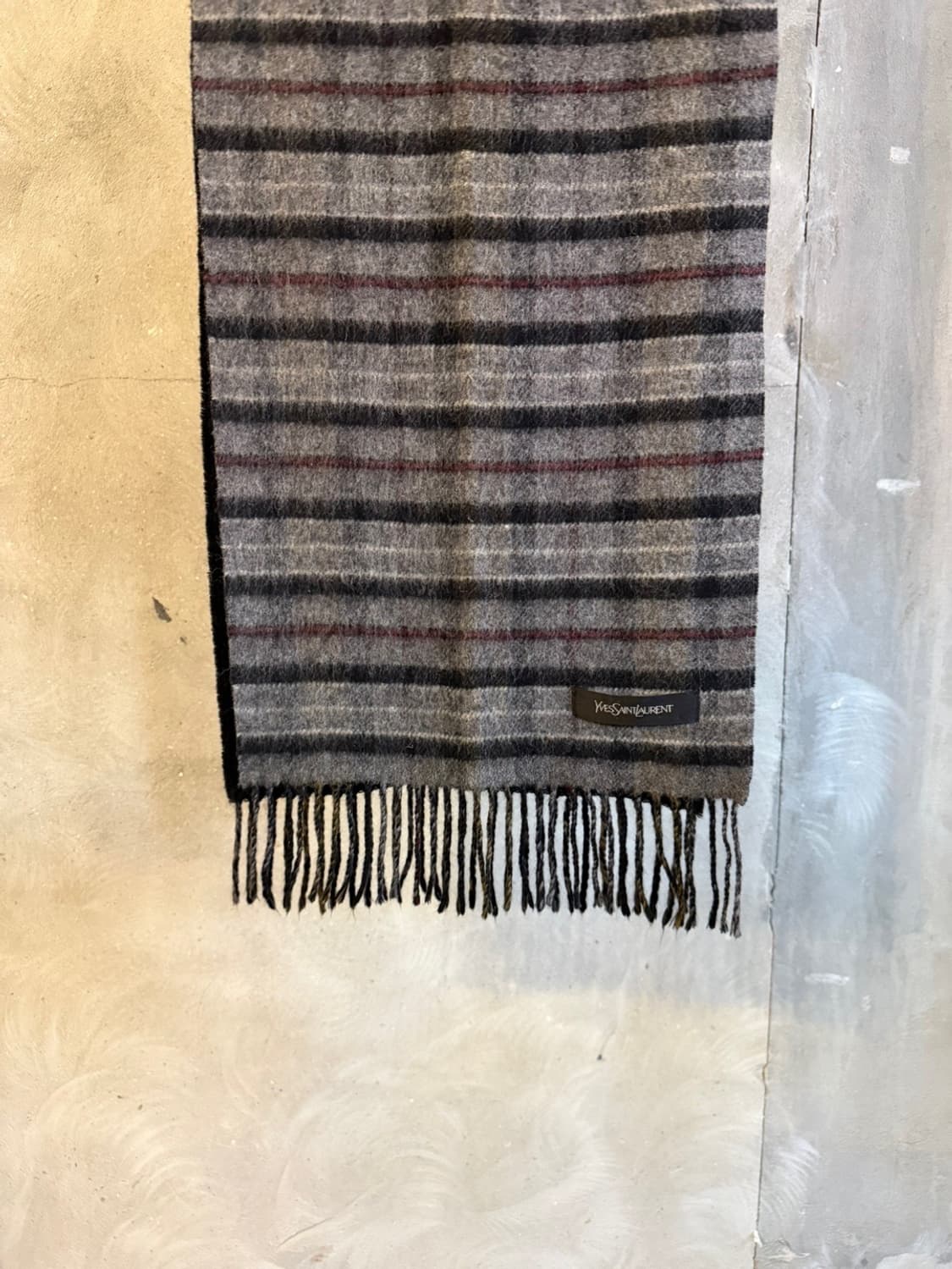 이브생로랑 캐시미어 램스울 머플러  상품이미지7