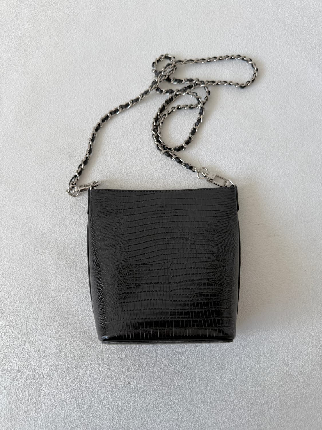 파인드카푸어(FINDKAPOOR) 체인 크로스백 상품이미지3