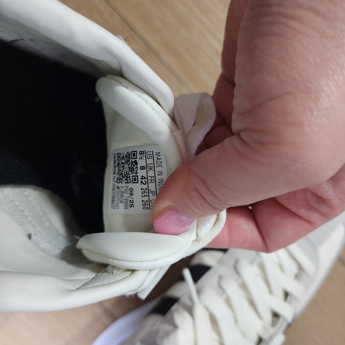 아디다스 런70S 2.0 운동화 265 상품이미지6